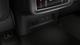 Dva USB sloty s nabíjecí funkcí vzadu