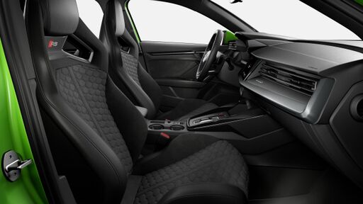 Skořepinová sedadla vpředu