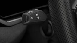 Upozornění na opuštění jízdního pruhu a