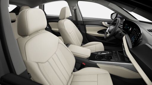 Interiér se standardními sedadly v