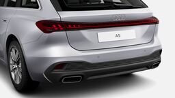 Bez označení modelu na zádi vozidla