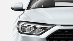 LED světlomety a LED zadní světla s