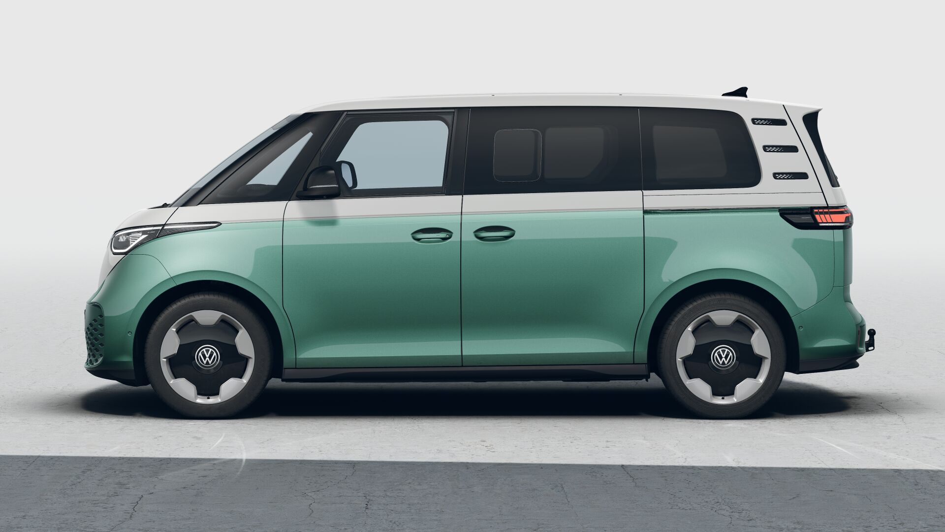 Obrázek Akční ID. Buzz Pro 79 kWh