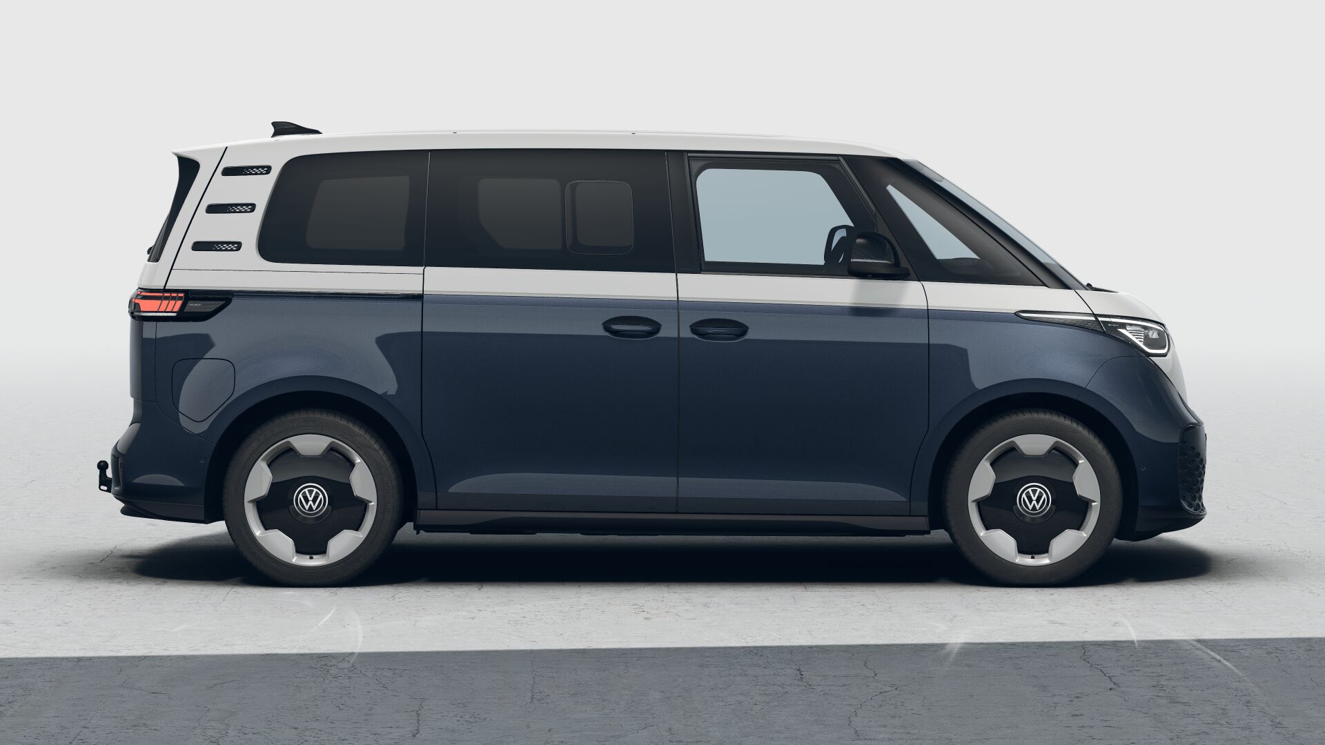 Obrázek Akční ID. Buzz Pro 79 kWh