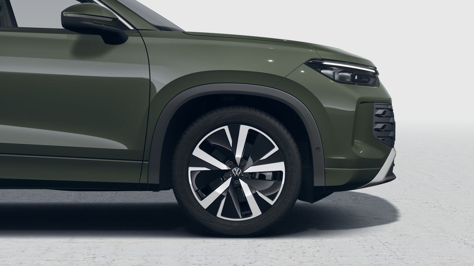 Obrázek Tayron People 1,5 TSI 150 kW eHybrid