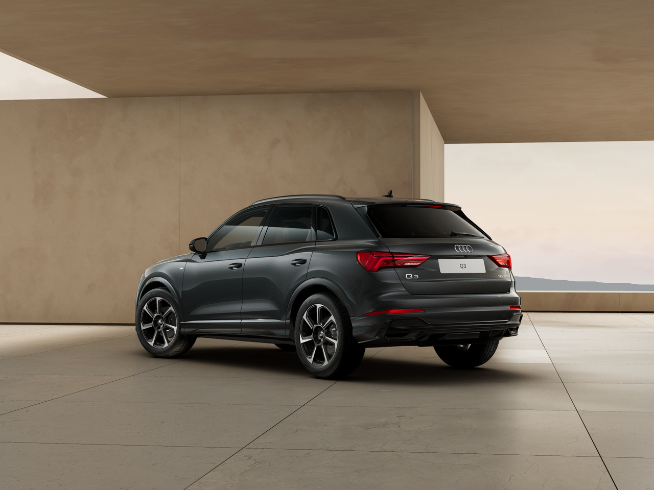 Q3 35TFSI S tr S line+