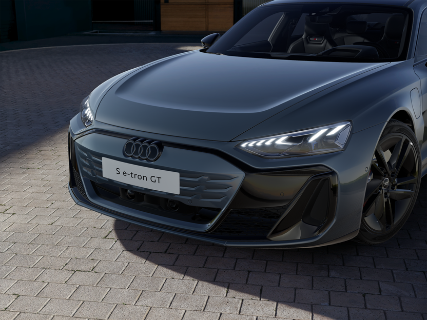 Slika S e-tron GT quattro