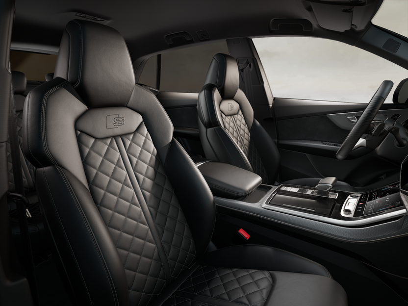 Slika Q8 55TFSIe quattro tip S line+