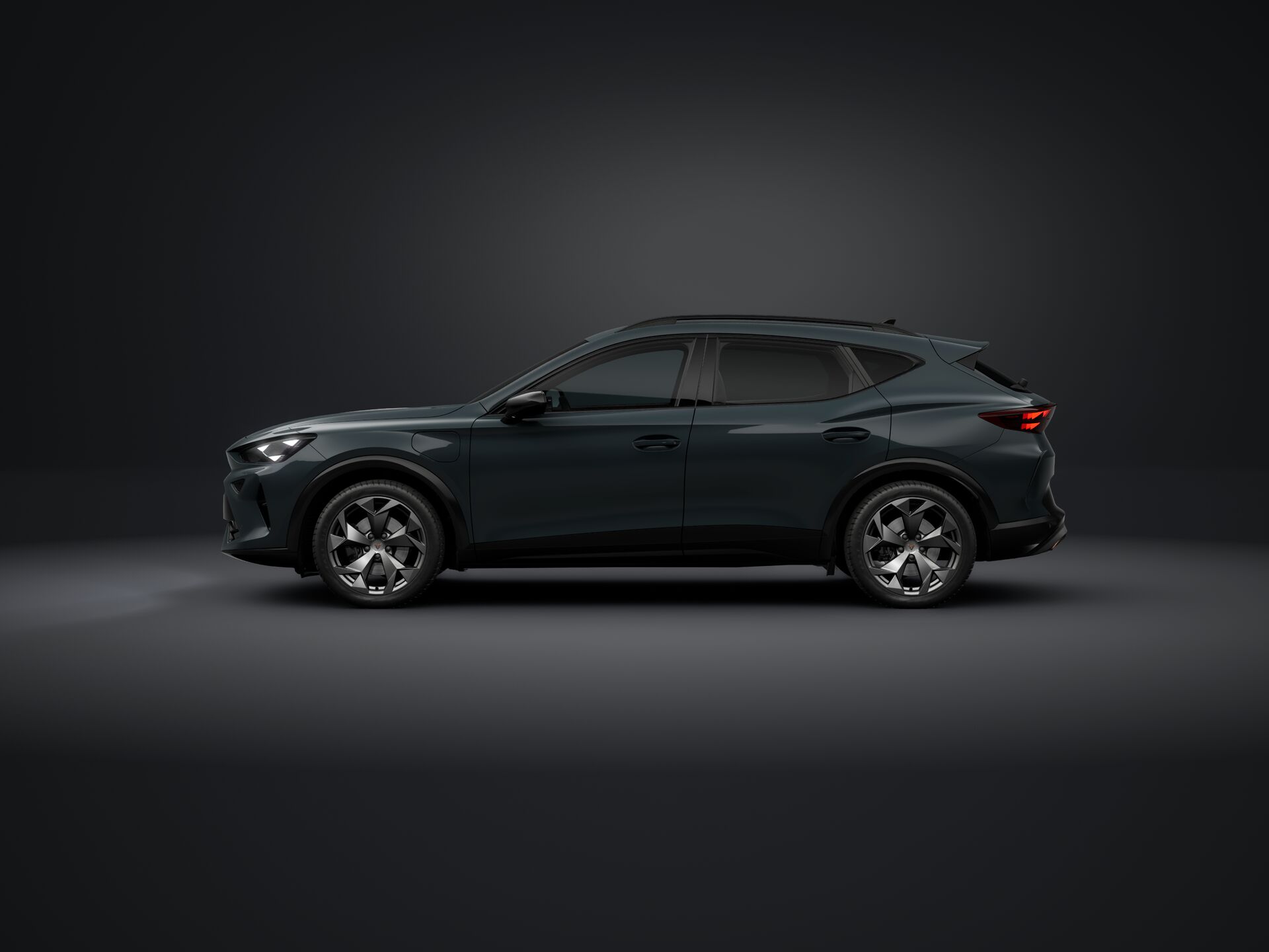 Slika FORMENTOR 1.5 e-Hybrid 150 kW DSG Tribe