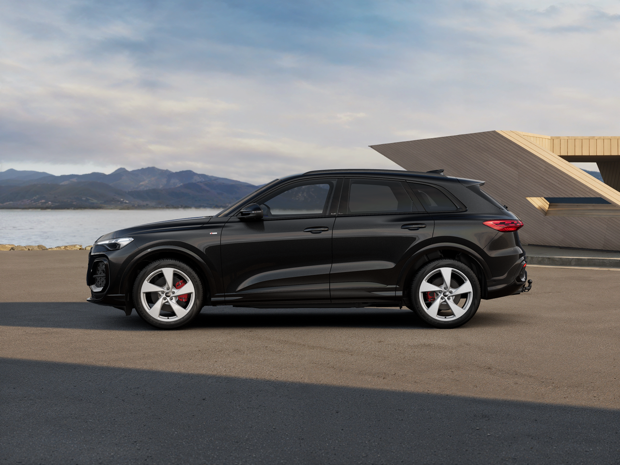 Q5 40 TDI quattro S tronic képe