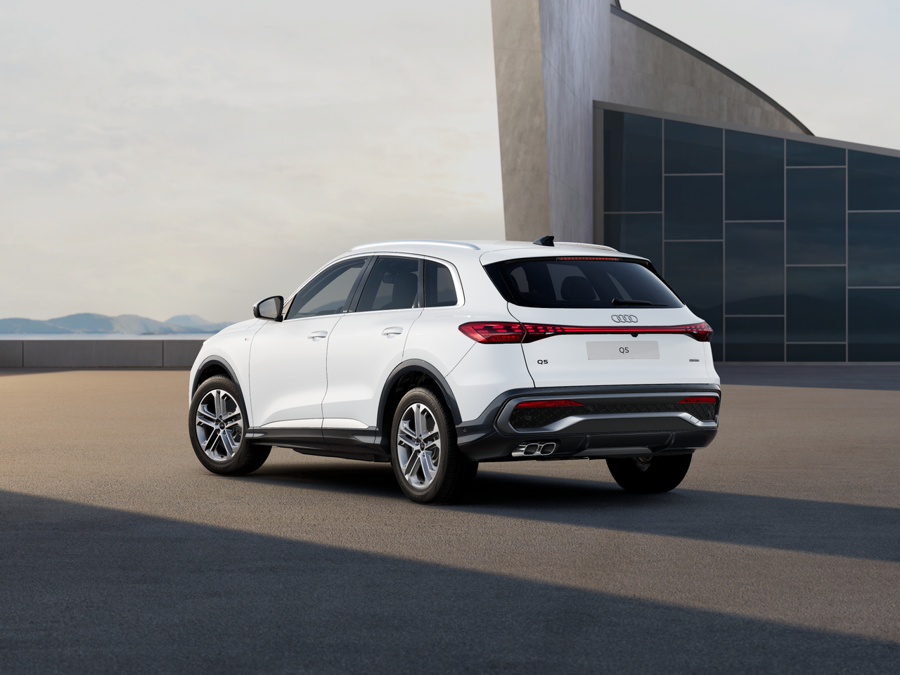 Q5 40 TDI quattro S tronic Business képe