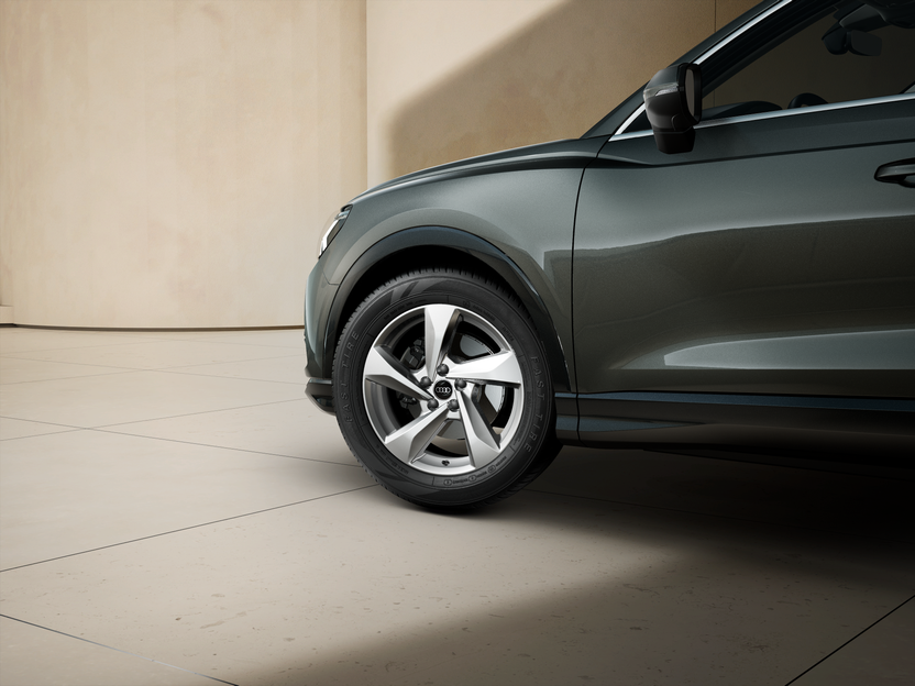 Q3 Advanced 35 TFSI S tronic képe
