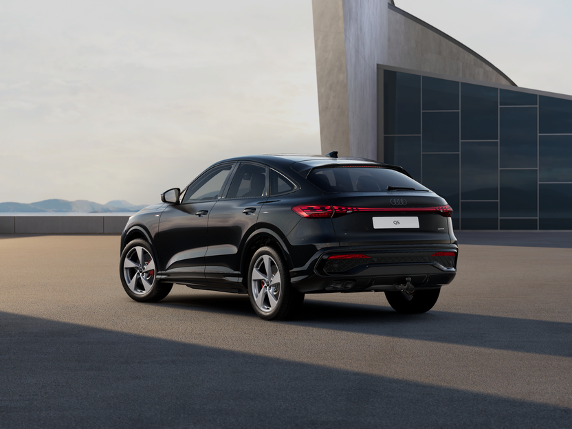 Q5 Sportback 40TDI qu. S tronic Business képe