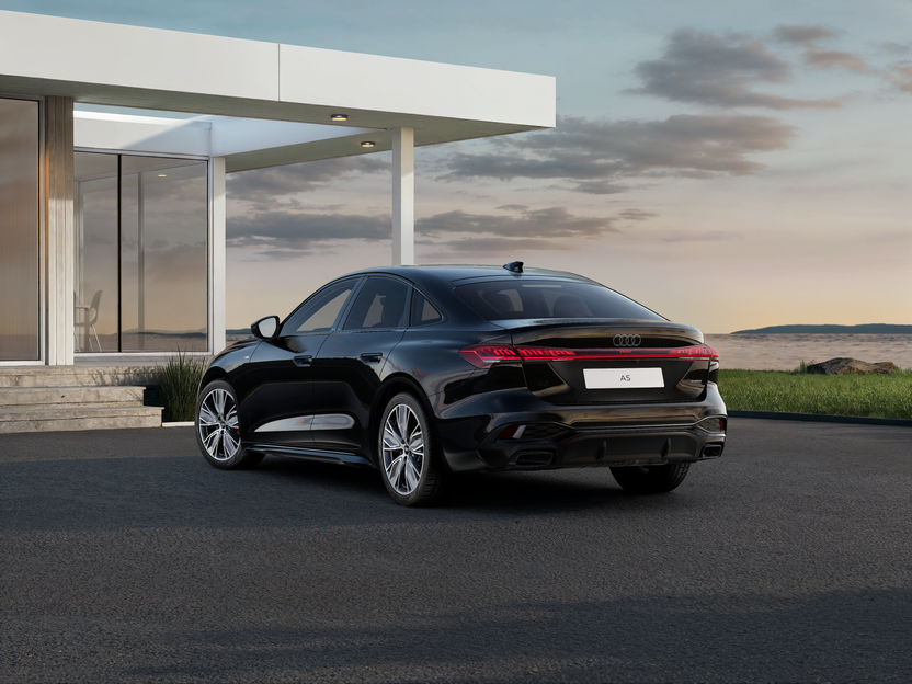 A5 Limousine 40 TFSI qu. S tr. Business képe