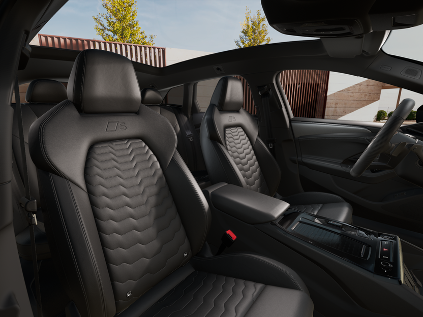 A6 Avant e-tron quattro képe