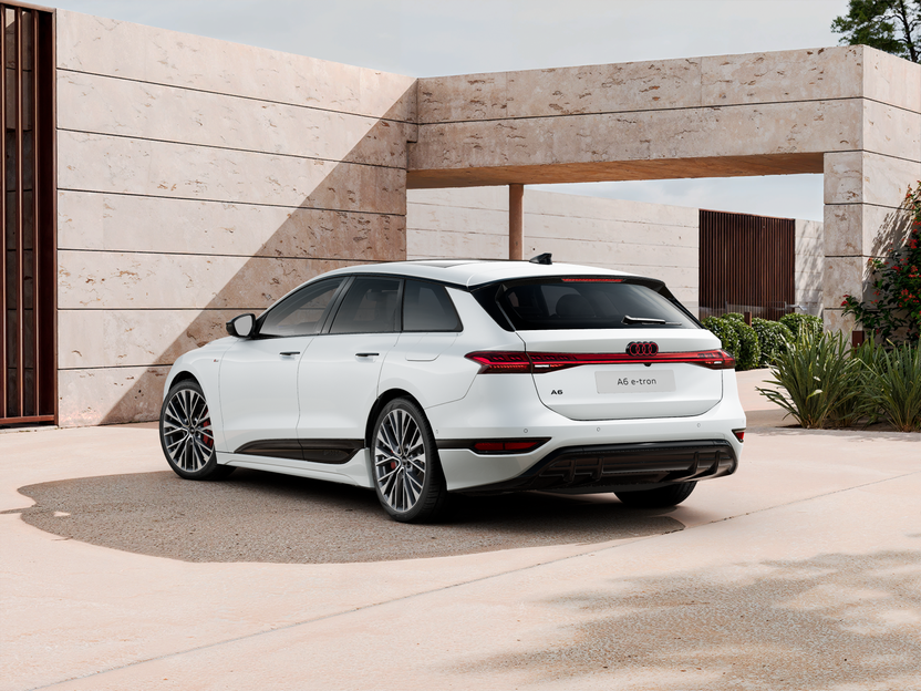 A6 Avant e-tron performance képe