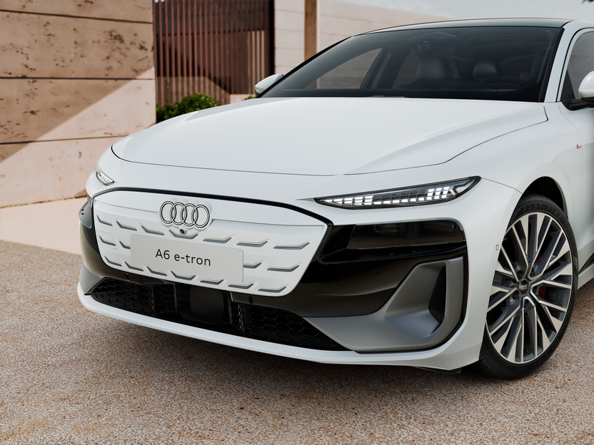 A6 Avant e-tron quattro képe