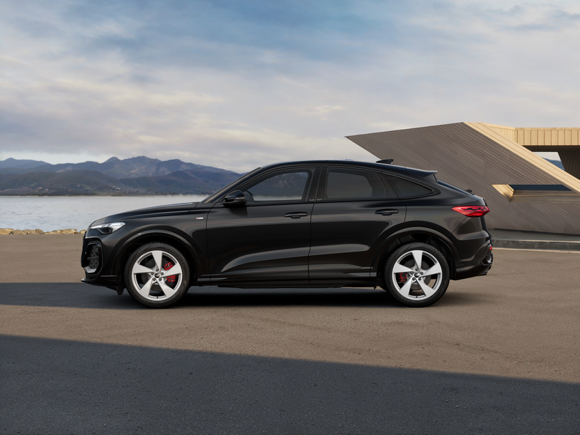 Q5 Sportback 40TDI qu. S tronic Business képe