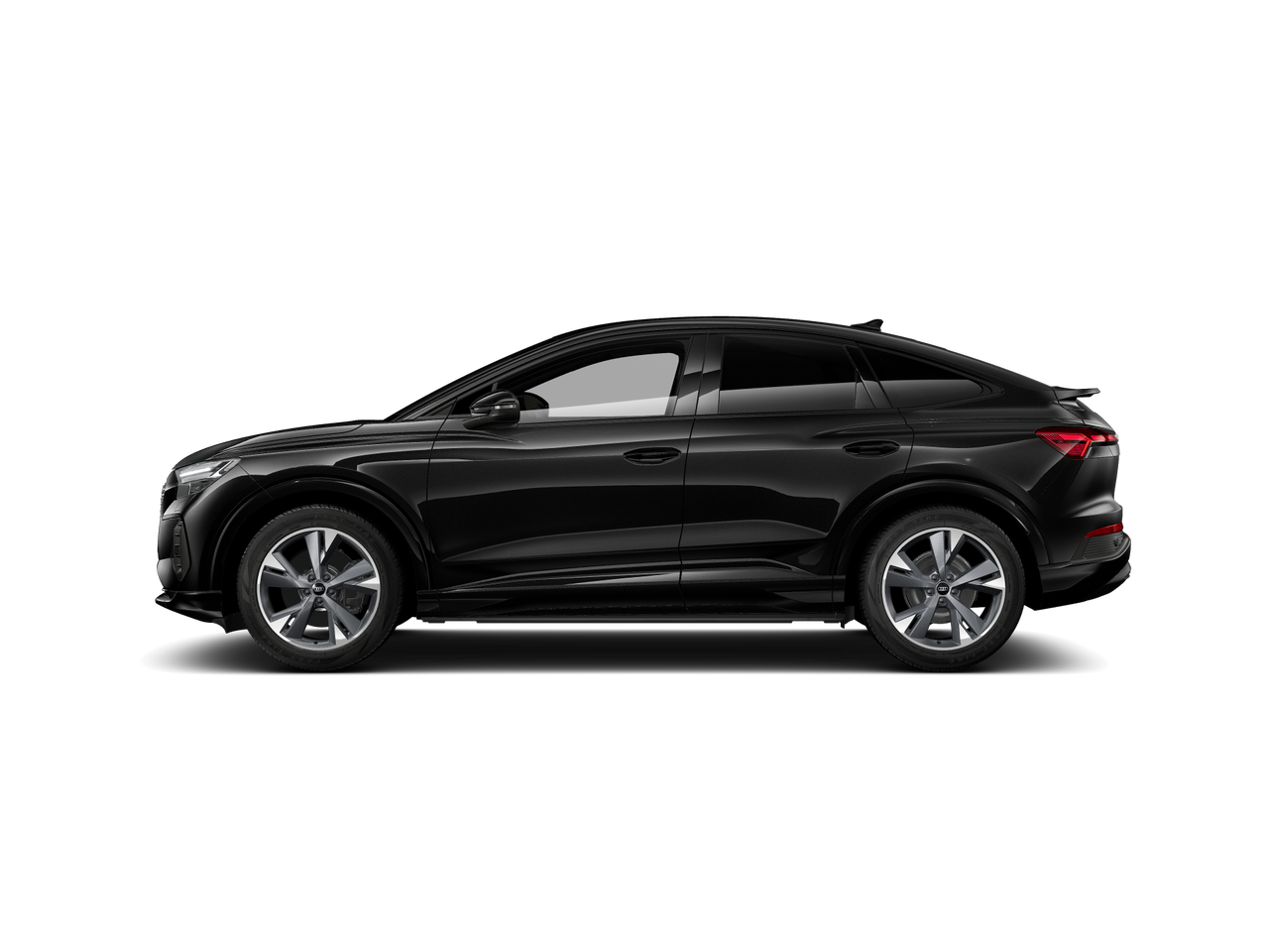 Q4 SB e-tron 45 képe