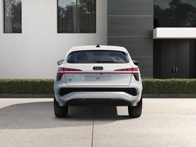 Q3 SB TDI 110 kW S tronic képe