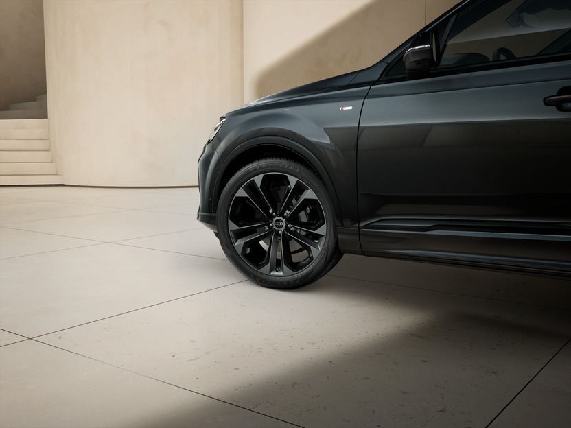 Q7 S line 50 TDI quattro tiptronic Icon képe