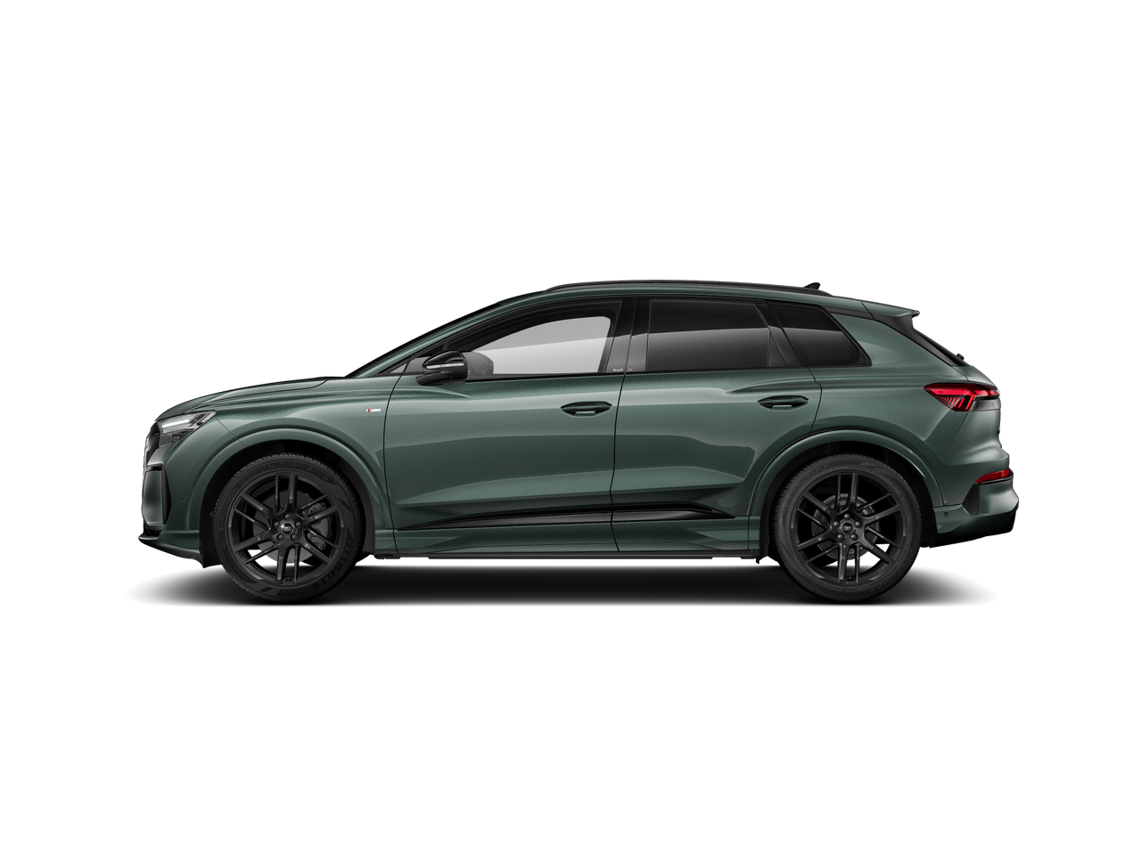 Q4 SUV e-tron performance képe