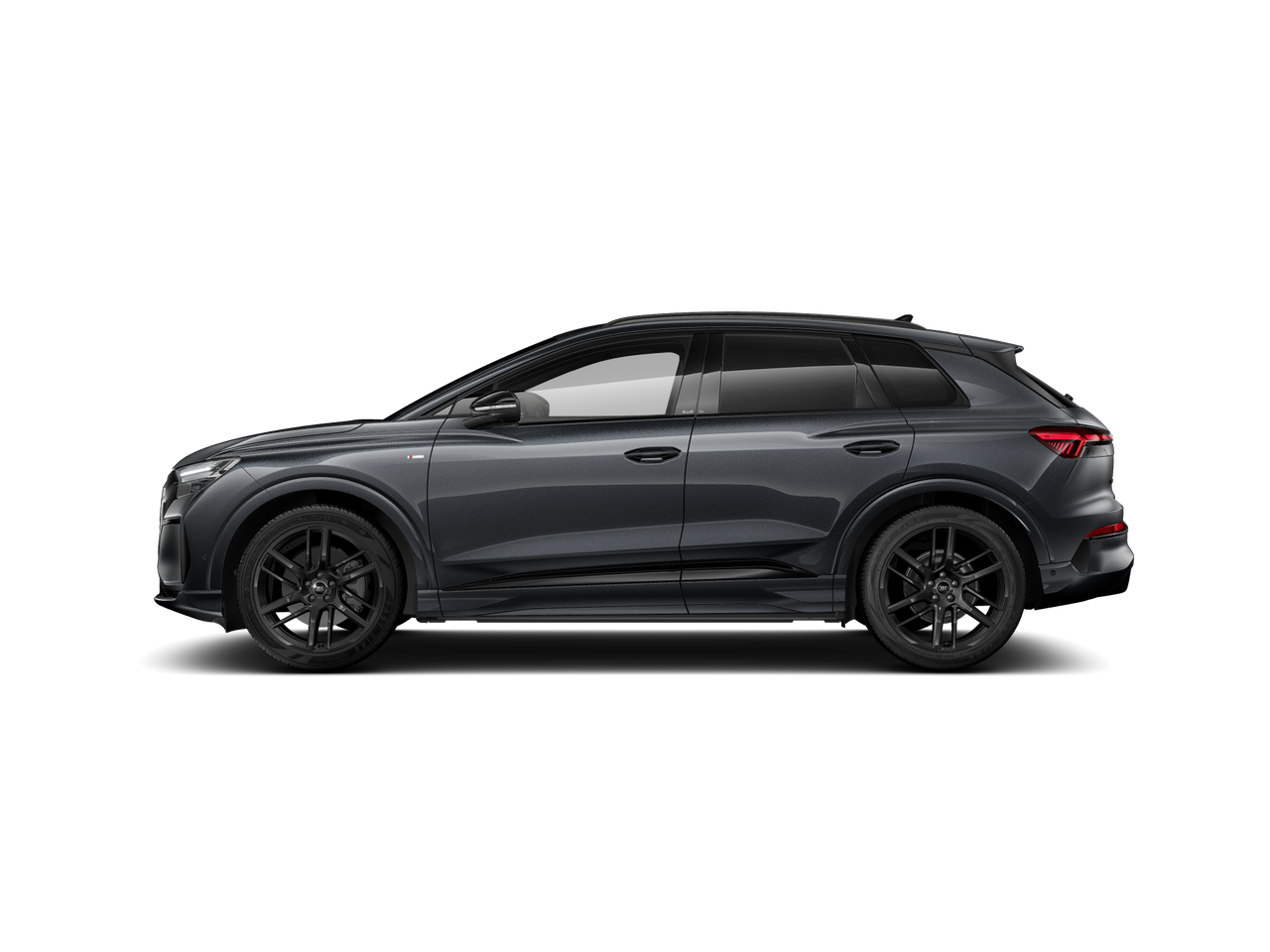 Q4 SUV e-tron quattro képe