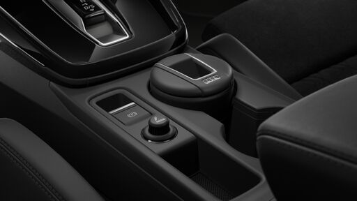 Hamutartó elöl a középkonzolban