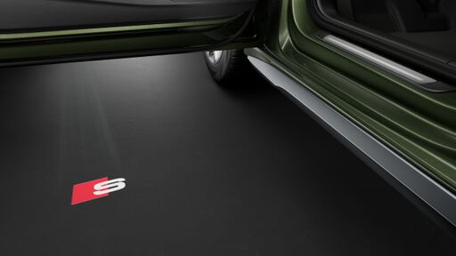 Belépő-LED kivetítéssel: az első ajtók