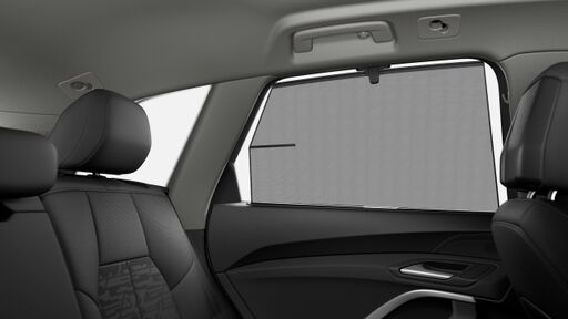 Napfényroló: a hátsó oldalablakokra