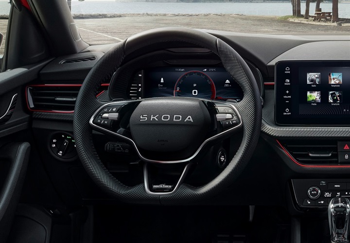 Multifunkciós bőr sportkormány, DSG,