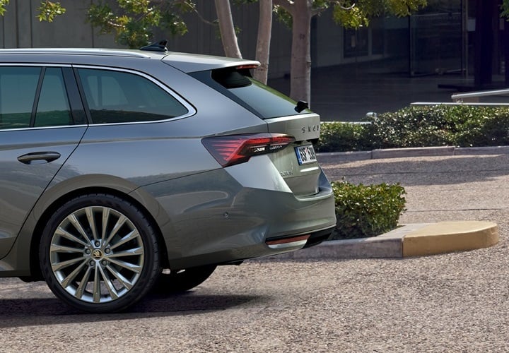 "REAR LIGHT / VIEW" csomag