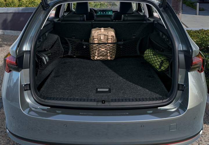 "SIMPLY CLEVER" csomag (mHEV)