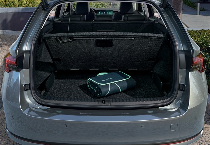 "SIMPLY CLEVER PLUS" csomag (mHEV)