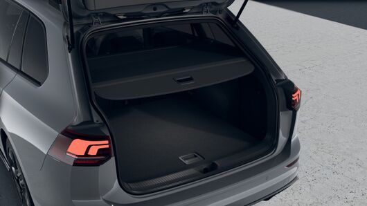 Golf Variant R-Line 1.5 eTSI DSG képe