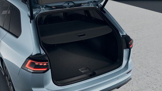 Golf Variant R-Line 1.5 eTSI DSG képe