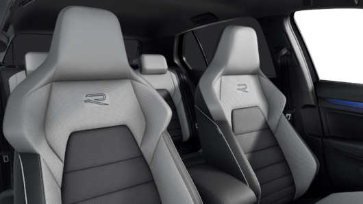 Golf R-Line 2.0 TDI DSG képe