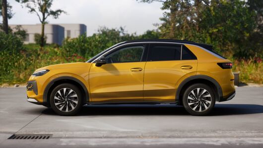 T-Roc Life 1.5 eTSI DSG képe