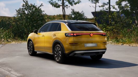 T-Roc Life 1.5 eTSI DSG képe