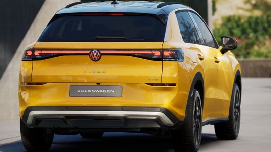 T-Roc Life 1.5 eTSI DSG képe