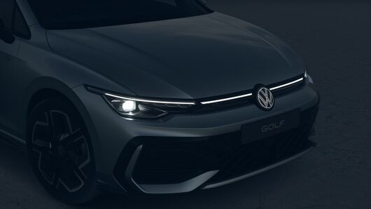 Golf R-Line MAX 1.5 eTSI DSG képe