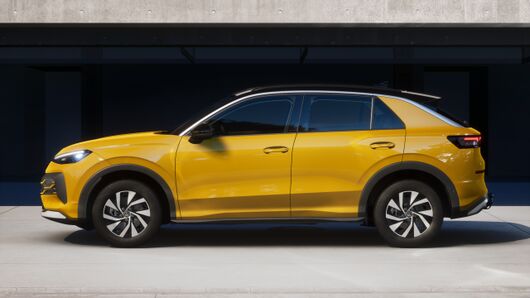T-Roc Life 1.5 eTSI DSG képe