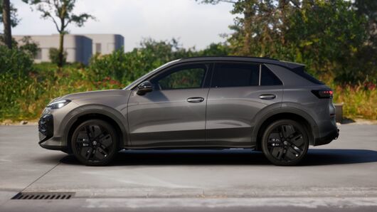 T-Roc R-Line 1.5 eTSI DSG képe
