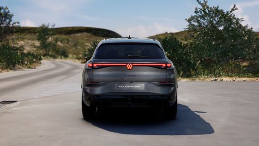 T-Roc R-Line 1.5 eTSI DSG képe