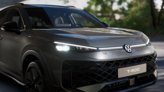 T-Roc R-Line 1.5 eTSI DSG képe