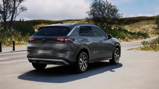 T-Roc Life 1.5 eTSI DSG képe