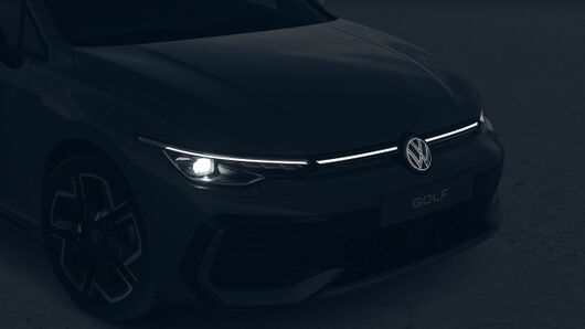 Golf R-Line MAX 1.5 eTSI DSG képe