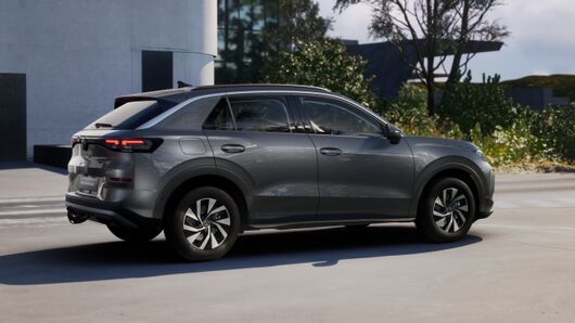 T-Roc Life 1.5 eTSI DSG képe