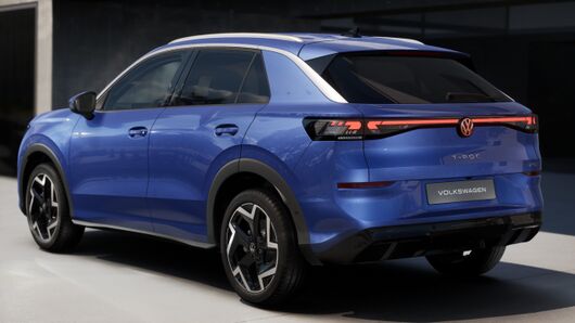 T-Roc R-Line 1.5 eTSI DSG képe