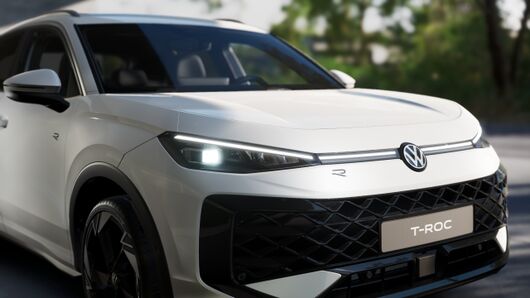 T-Roc R-Line 1.5 eTSI DSG képe